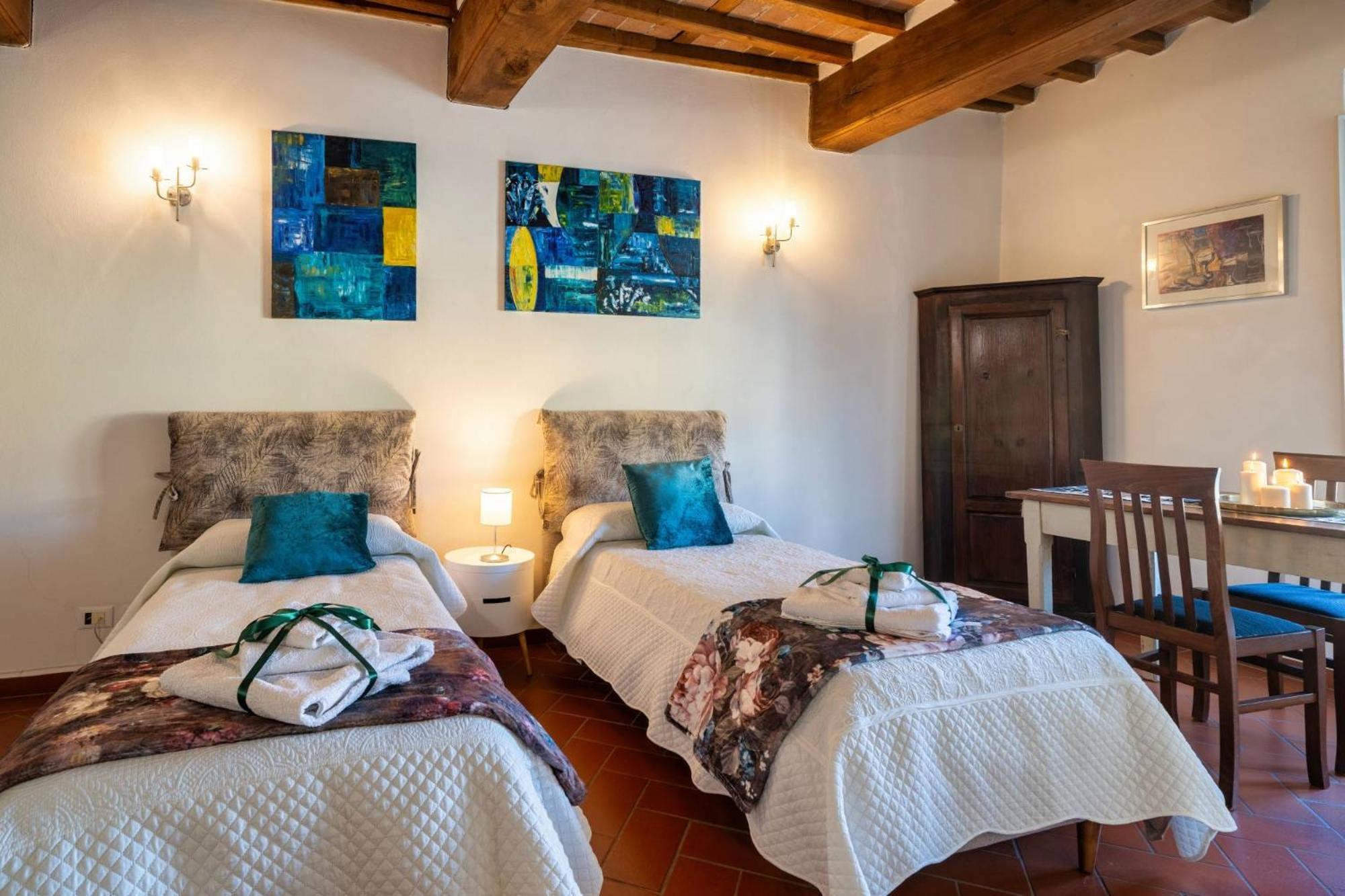 La Dimora Nell'Anfiteatro Hotel ลุคคา ภายนอก รูปภาพ
