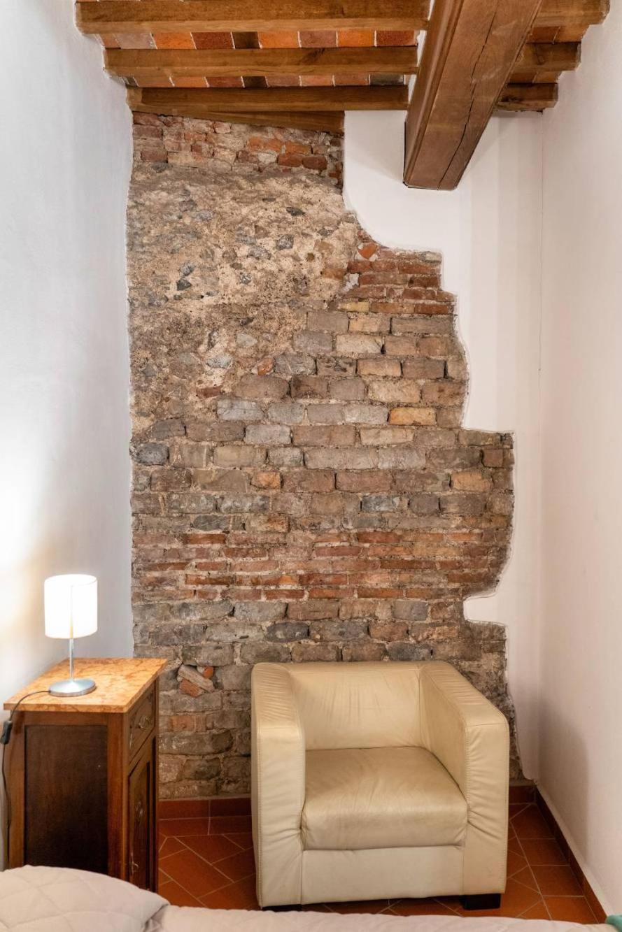 La Dimora Nell'Anfiteatro Hotel ลุคคา ภายนอก รูปภาพ